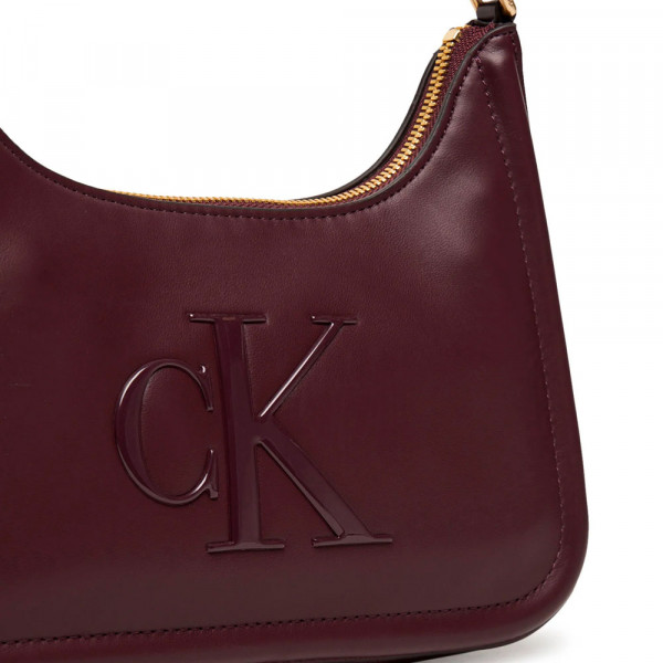 borsa-a-tracolla-con-logo-monogramma-inciso