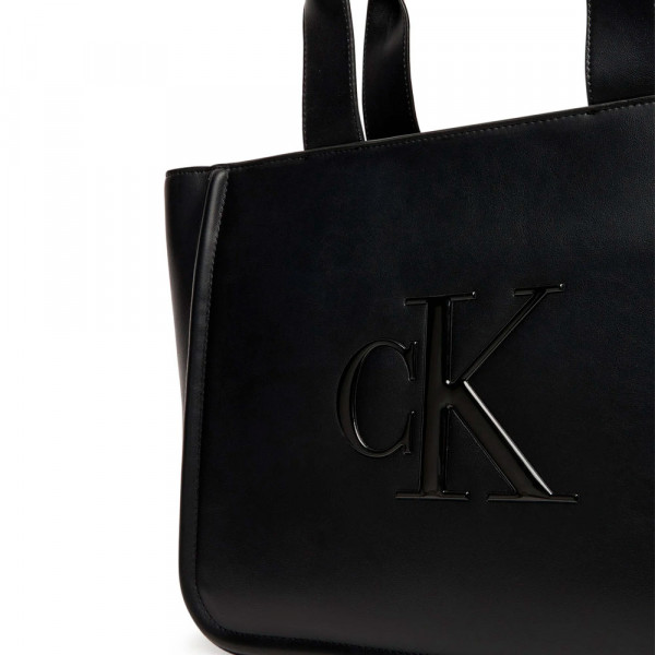 monogram-engraved-tote-bag