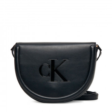 saddle-bag-with-engraved-monogram