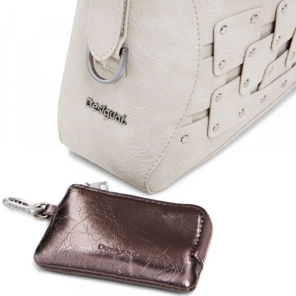 sac-a-main-moyen-a-patch-cloute