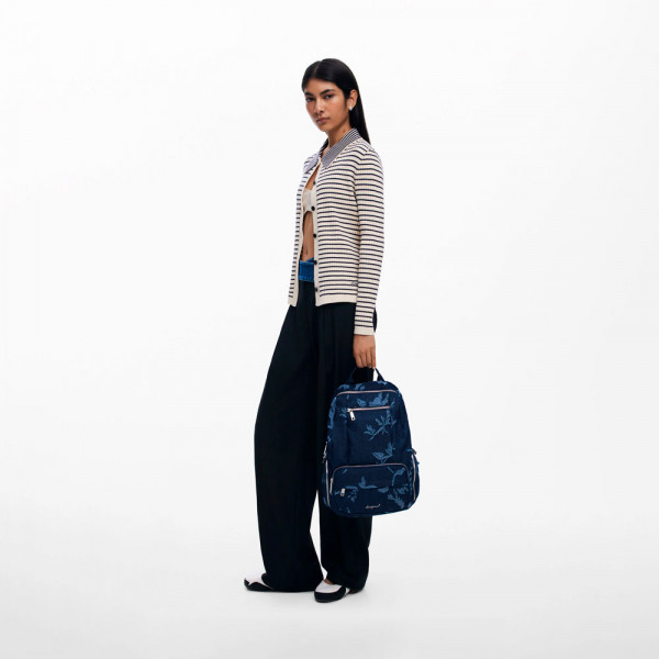 petit-sac-a-dos-en-jean-devore