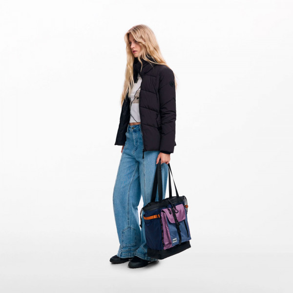 grand-sac-a-dos-fourre-tout-en-nylon