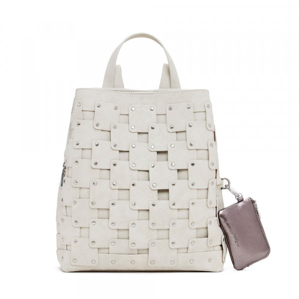 mochila-parches-efecto-piel-mediana