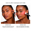flussiges-rouge-mit-mousse-textur-mattes-finish