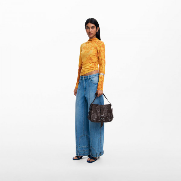 bolsa-media-com-fivela-efeito-couro