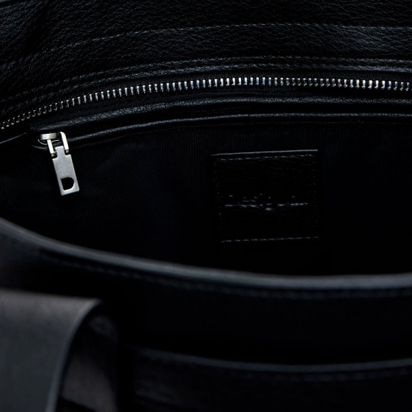 bolsa-grande-com-efeito-de-couro-e-letras