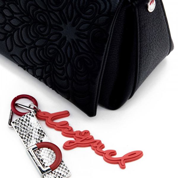 bolsa-de-ombro-media-com-efeito-couro-bordado