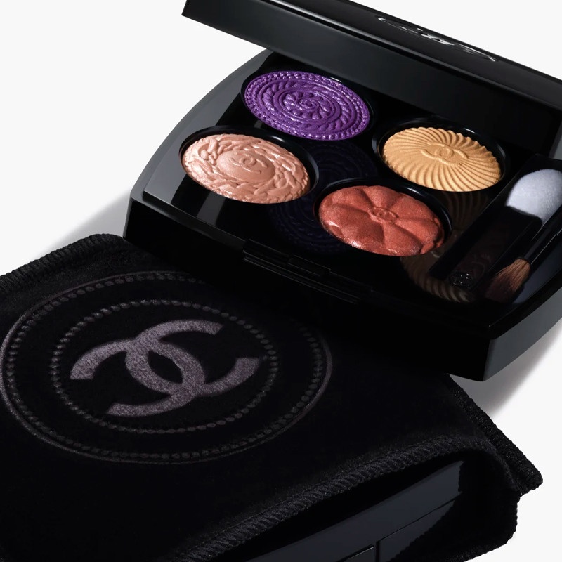 les-4-ombres-boutons-fards-a-paupieres-a-effets-multiples