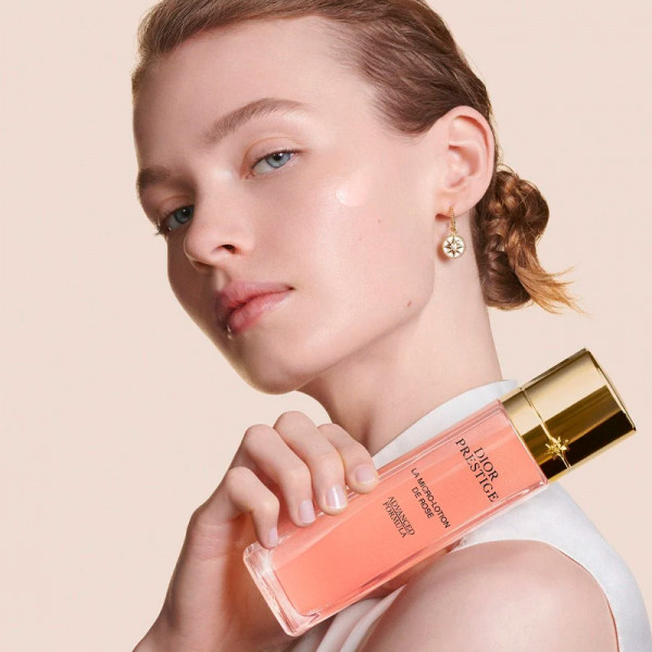lozione-viso-riequilibrante-estratto-di-lievito-rose-de-granville