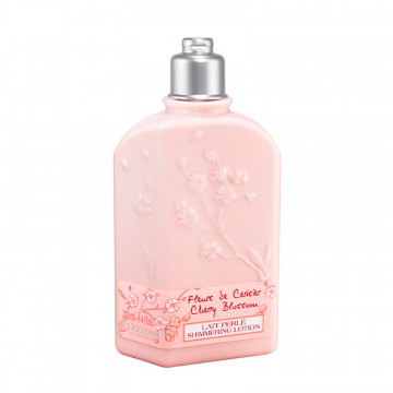 fleurs-de-cerisier-lait-korpermilch