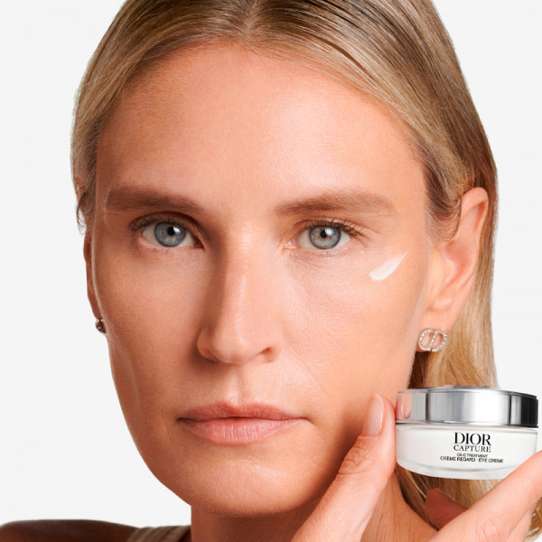 dior-capture-creme-regard-eye-creme-oogcontour-anti-aging-correctie-rimpels-stevigheid-donkere-kringen-en-wallen