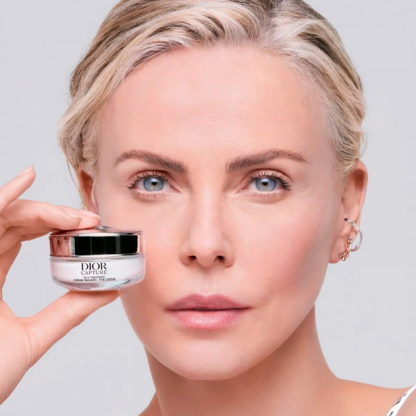 dior-capture-creme-regard-eye-creme-augenkontur-anti-aging-korrektur-faltchen-festigkeit-augenringe-und-tranensacke