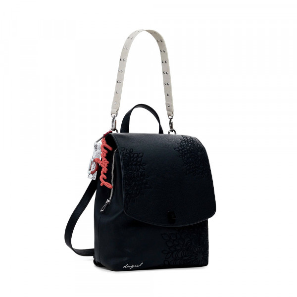 mochila-pequena-com-aba-gravada