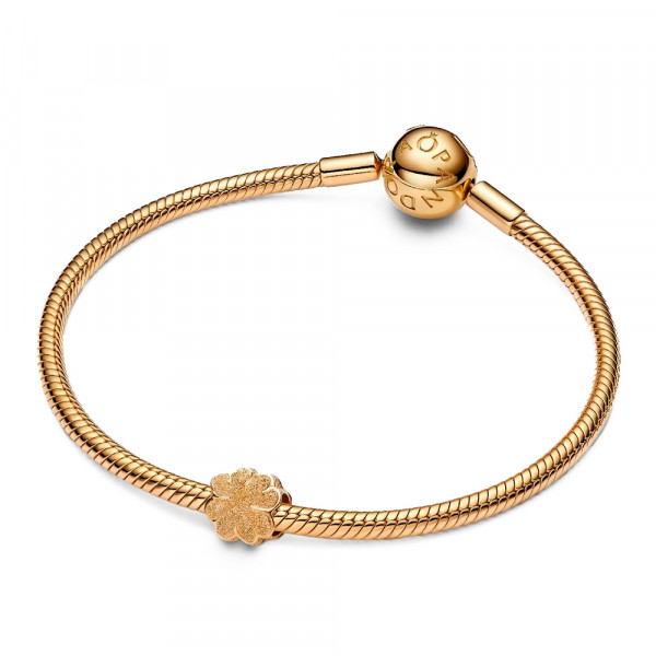 mini-ciondolo-con-trama-a-trifoglio-rivestimento-in-oro-14k-764047c00