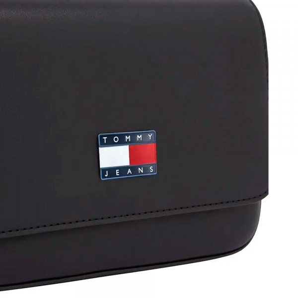 bolso-bandolera-essential-con-solapa