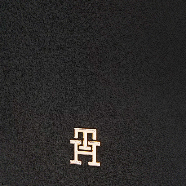 saddle-bag-messenger-bag-with-inscription