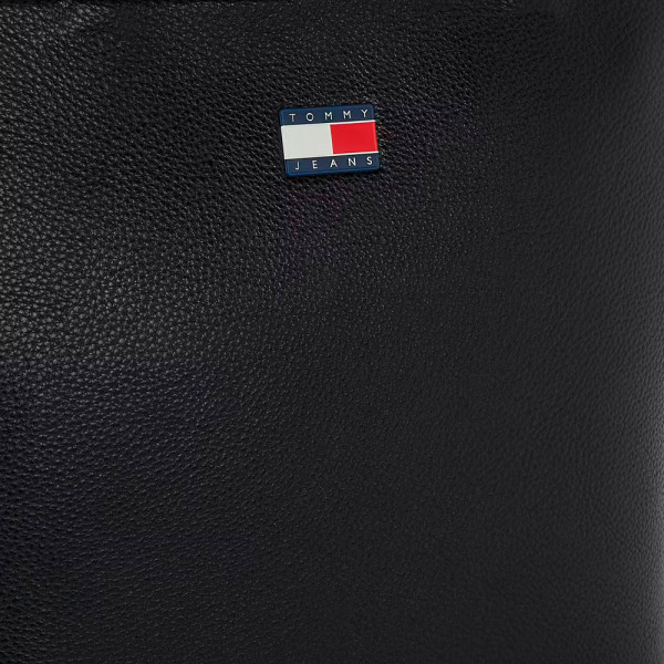 shopper-bag-with-logo