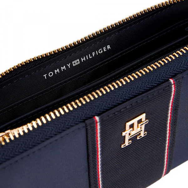 corporate-wallet-with-zip
