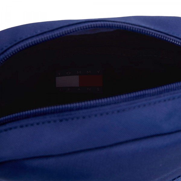 reporter-tasche-mit-unverzichtbarer-umhangetasche