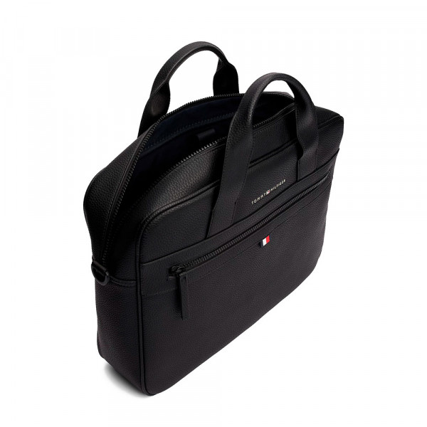 etui-pour-ordinateur-portable-essentiel
