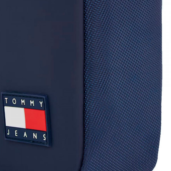 reporter-messenger-bag-with-shoulder-strap-and-logo
