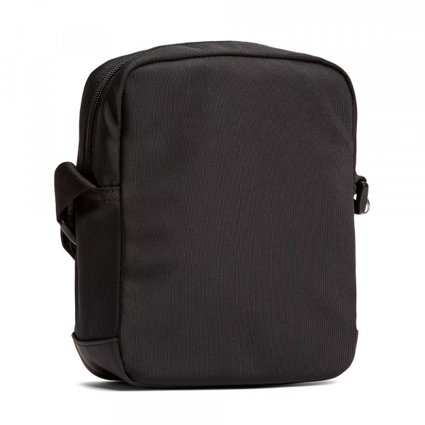 essential-daily-crossbody-bag
