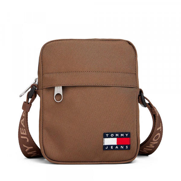 unverzichtbare-reportertasche-mit-aufschrift