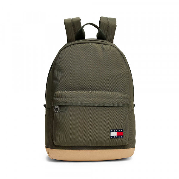 essential-daily-dome-backpack