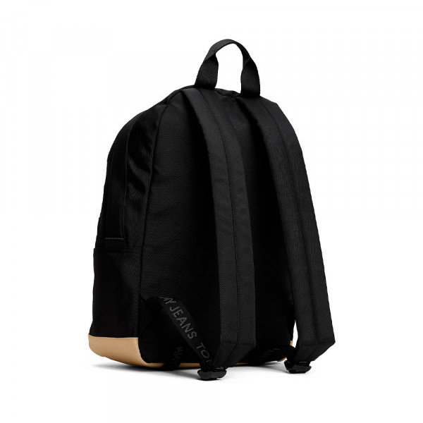 essential-daily-dome-backpack