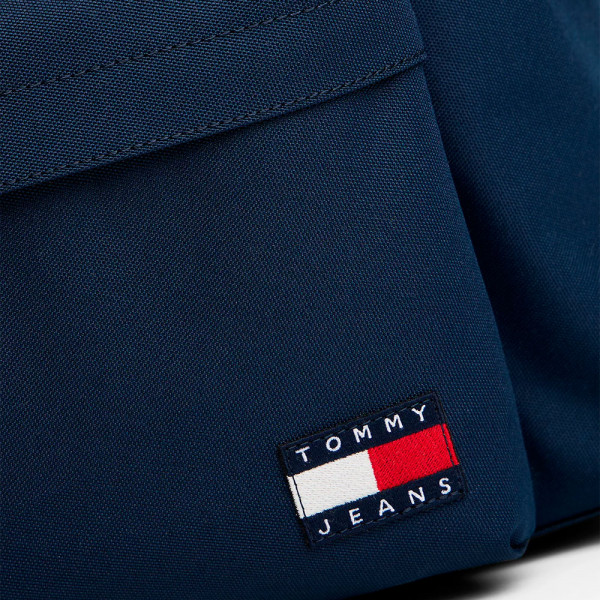 essential-logo-rucksack