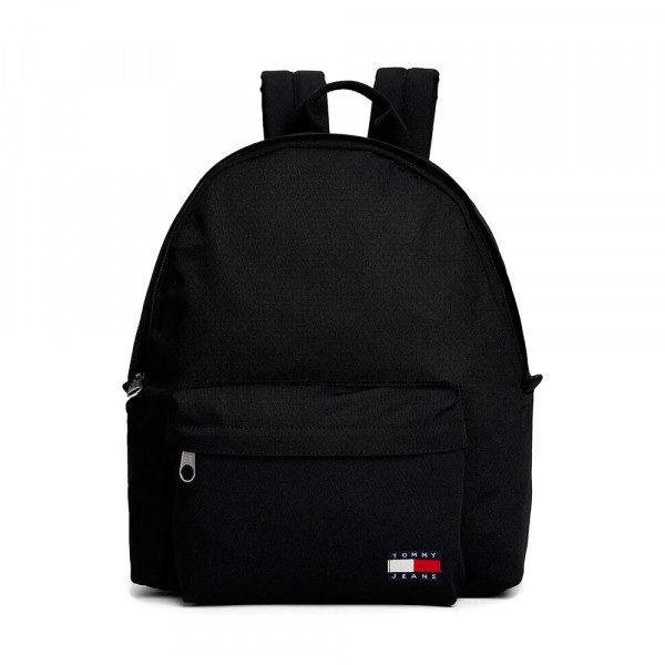 mochila-essential-logo