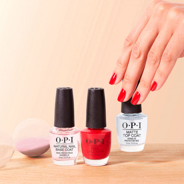 top-coat-matte-nagellack-mit-mattem-finish