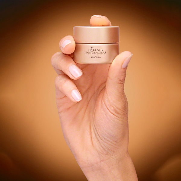 your-eyes-the-comprehensive-treatment-for-the-eye-contour