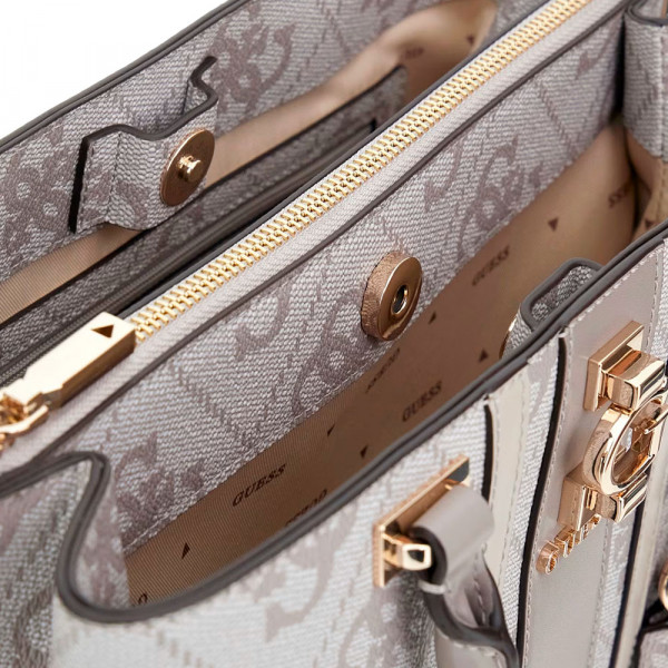 erenia-handtasche-mit-4g-logo