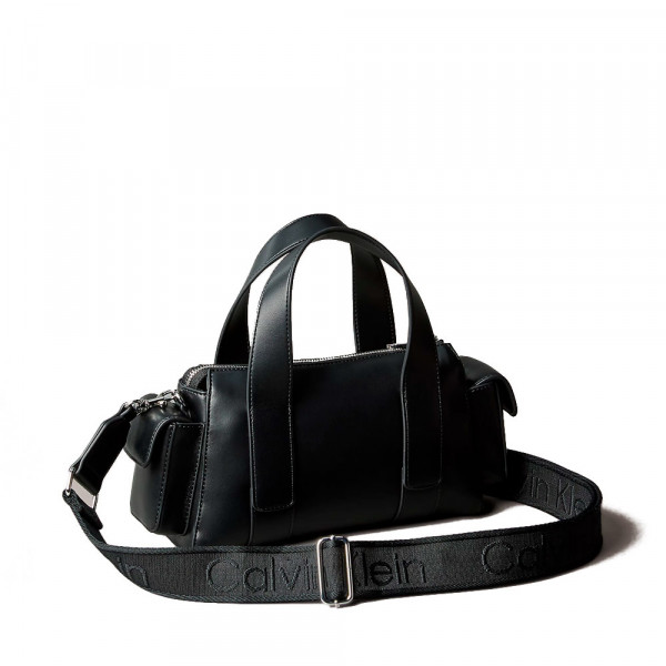 sac-a-main-bandouliere-convertible-en-jacquard
