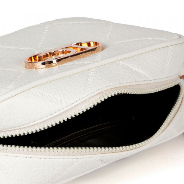 diamond-monogram-shoulder-bag