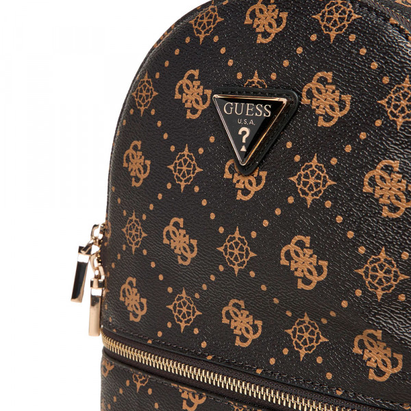 silia-travel-backpack