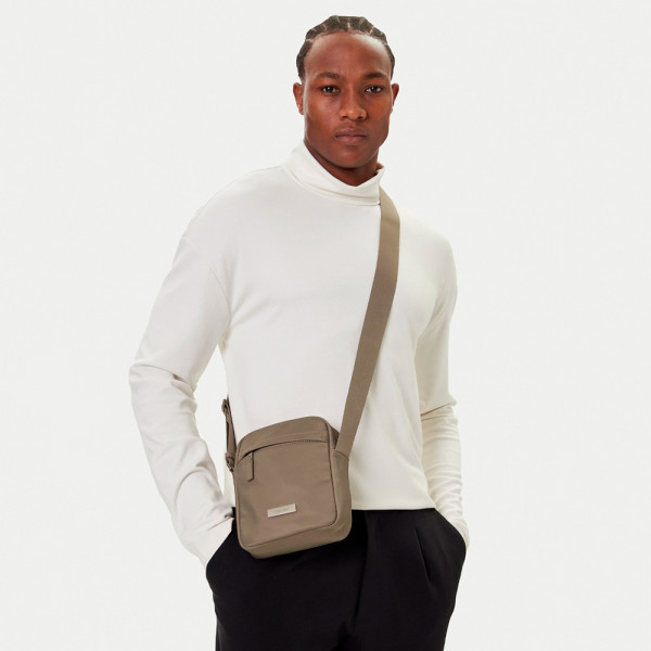 bolso-reporter-de-nailon-mate
