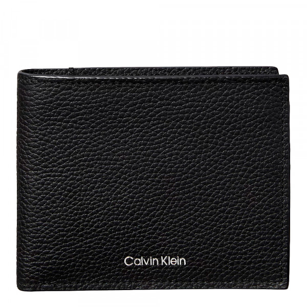 folded-wallet-with-engraved-logo