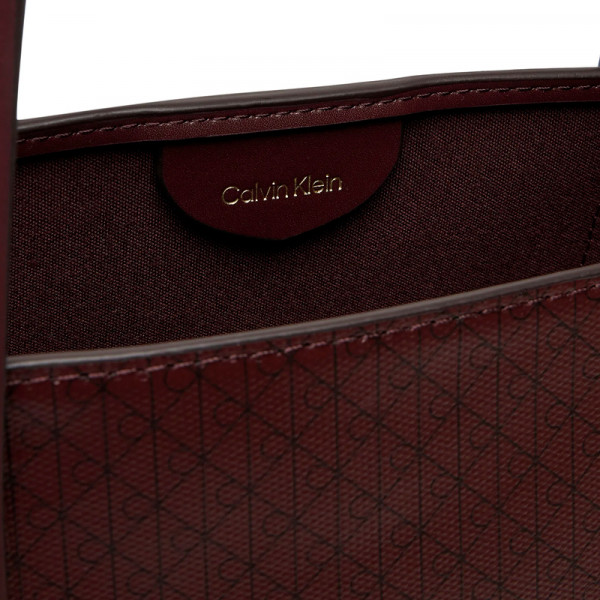 bolso-tote-pequeno-con-logo-monograma-con-bolsito bolso-tote-pequeno-con-logo-monograma-con-bolsito