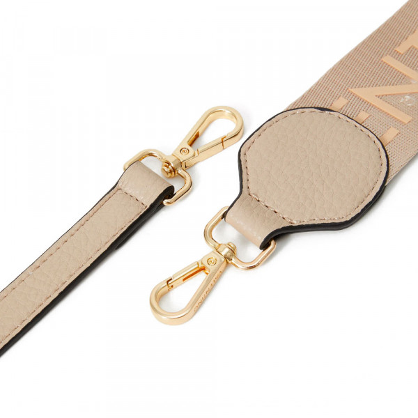 vbs9eg04-fall-re-tasche