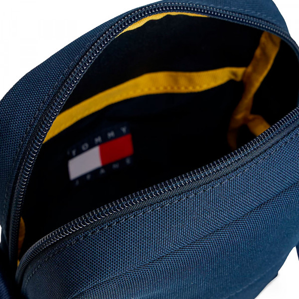 reporter-essential-inscription-crossbody-bag reporter-essential-inscription-crossbody-bag