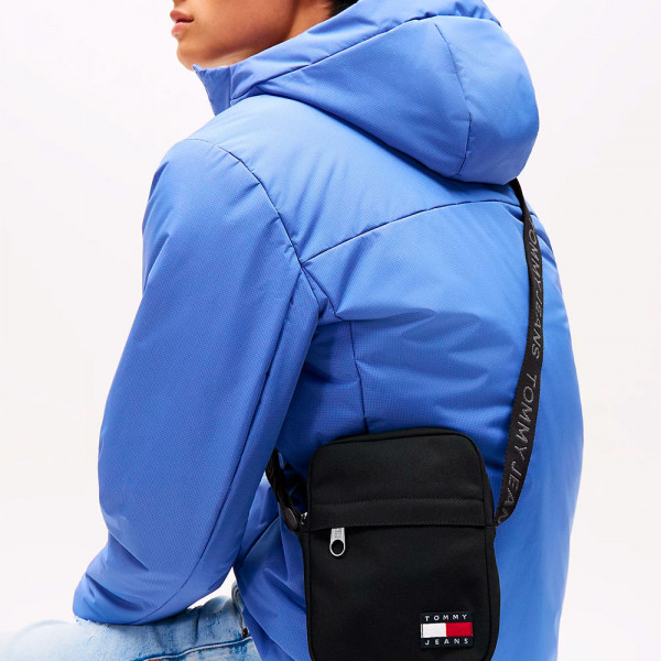 reporter-essential-inscription-crossbody-bag reporter-essential-inscription-crossbody-bag