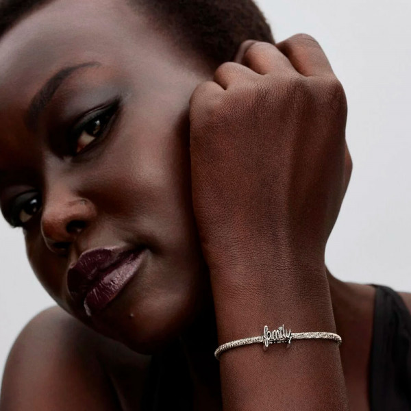 charm-familia-escrito-a-mano-794250c01 charm-familia-escrito-a-mano-794250c01