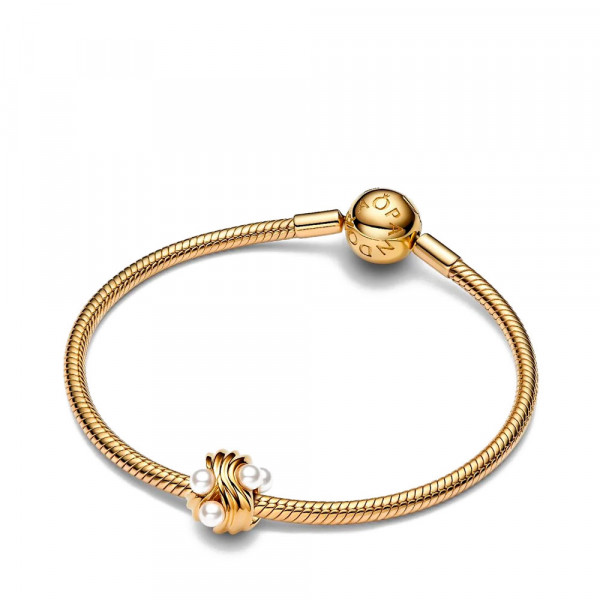 abstract-waves-charm-763915c01 abstract-waves-charm-763915c01