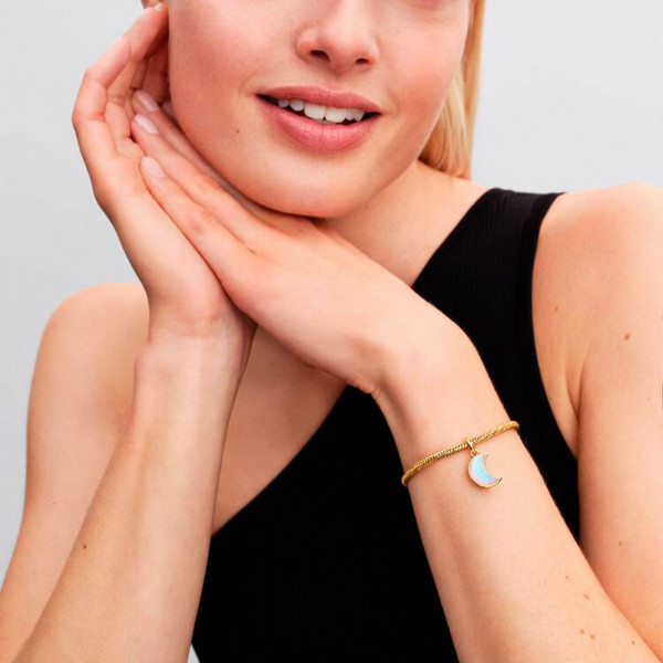 pingente-de-lua-crescente-brilhante-764275c01 pingente-de-lua-crescente-brilhante-764275c01