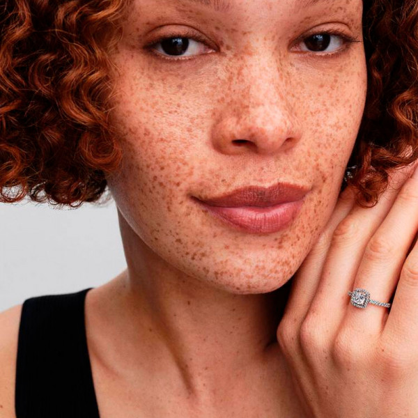 bague-halo-carre-brillant-193555c02