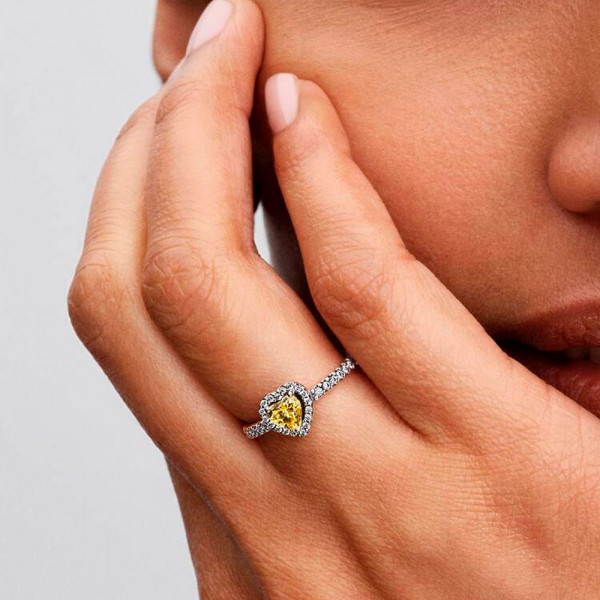 bague-coeur-en-relief-brillant-198421c06