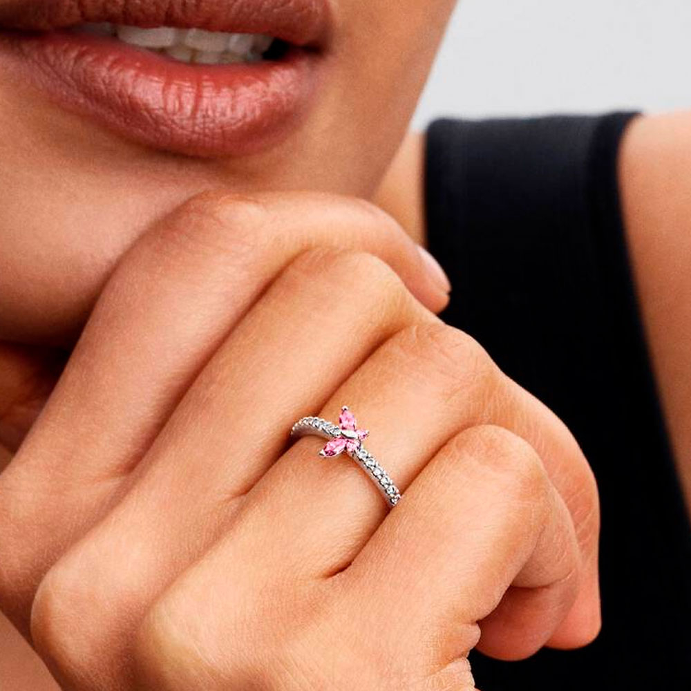 Pandora Anillo de plata de ley con forma de mariposa 194269C02