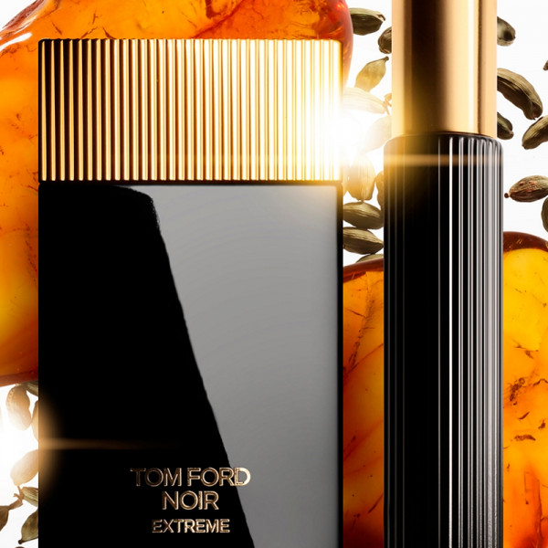 noir-extreme-eau-de-parfum-set noir-extreme-eau-de-parfum-set